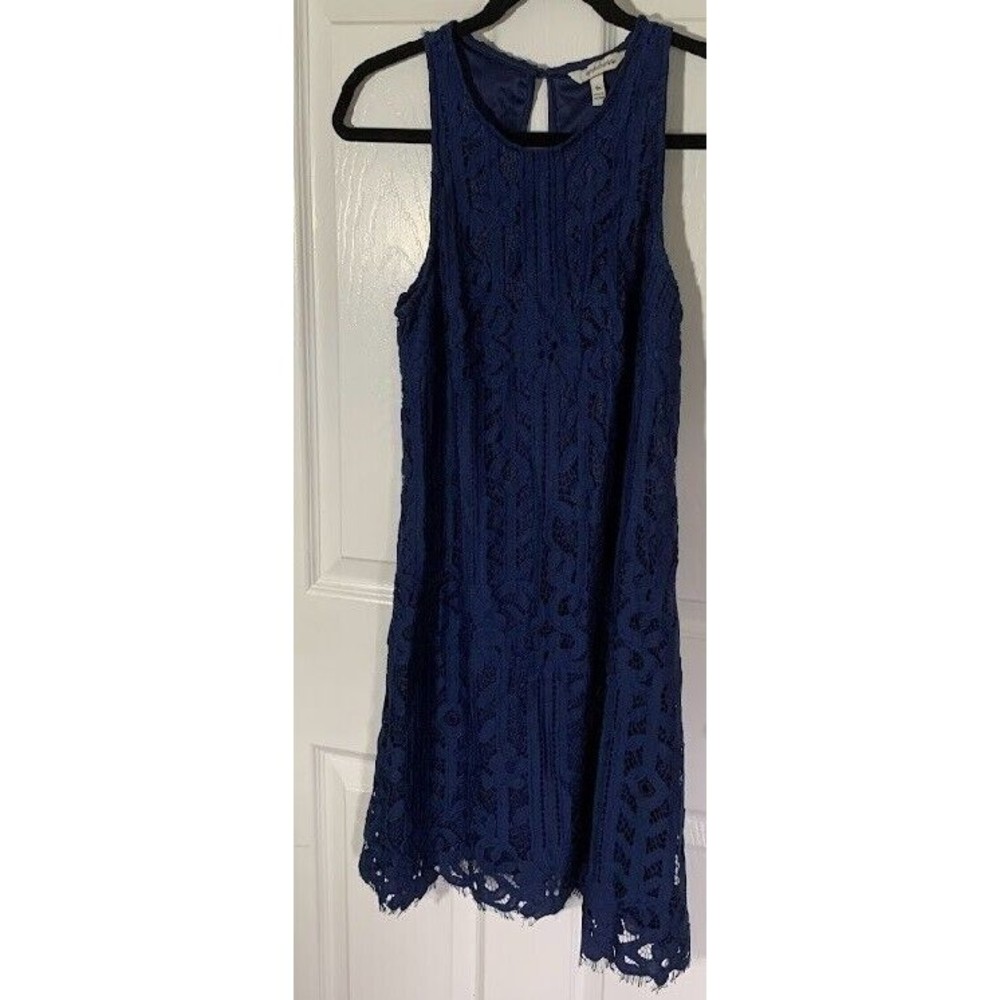 Speechless Juniors' Lace Sheer-Hem Shift Dress (M, Navy)
